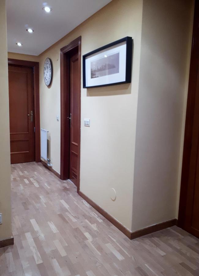Castelao Apartment Oviedo Exterior foto